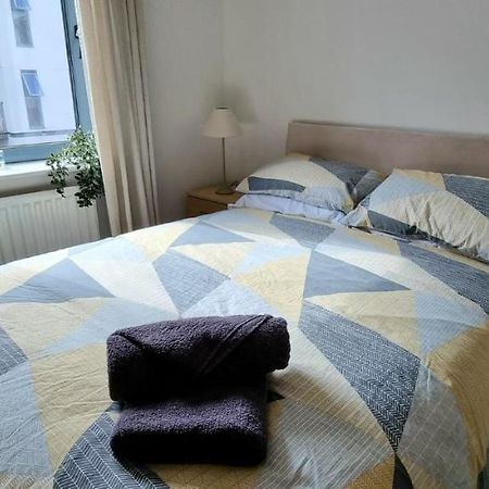 360 Serviced Accommodations - Colchester Marine Quay - 1 Double Bedroom Apartment מראה חיצוני תמונה